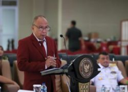Sidang Promosi Terbuka Prodi Ilmu Pertahanan Pascasarjana Unhan RI untuk Promovendus Almuchalif Suryo Mahasiswa S3 Cohort 4